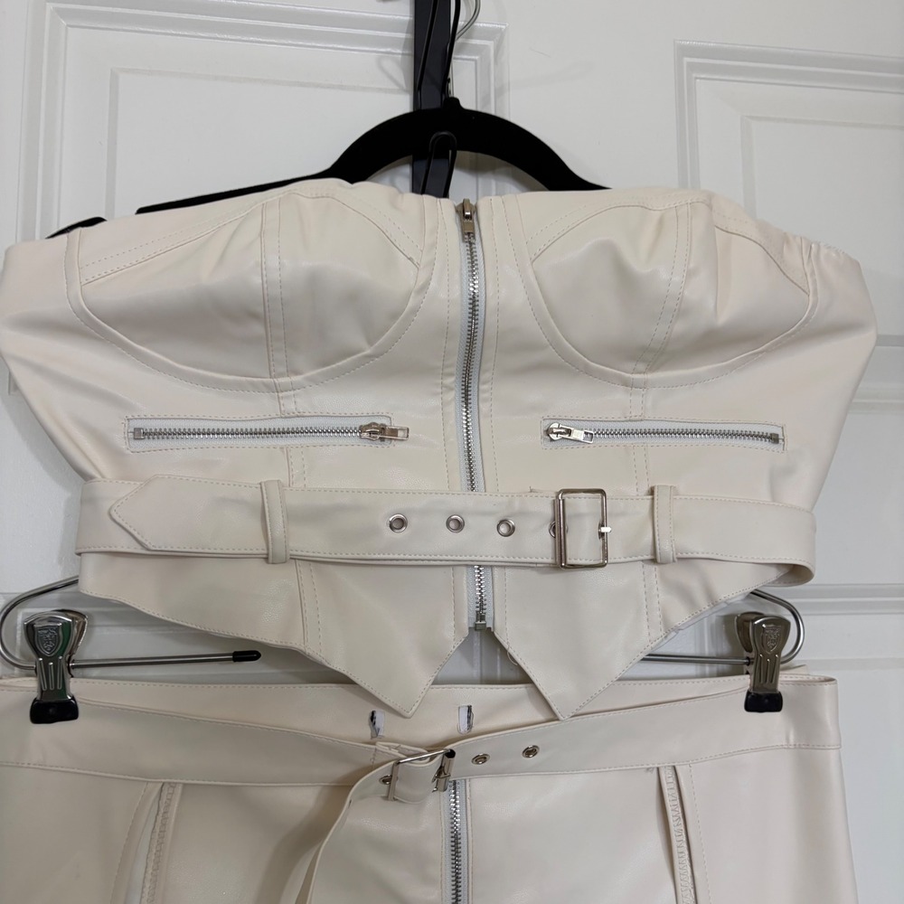 Cream Faux Leather 3 Piece Festival Set Corset Top Shorts and Chaps Cream - Picture 2 of 8
